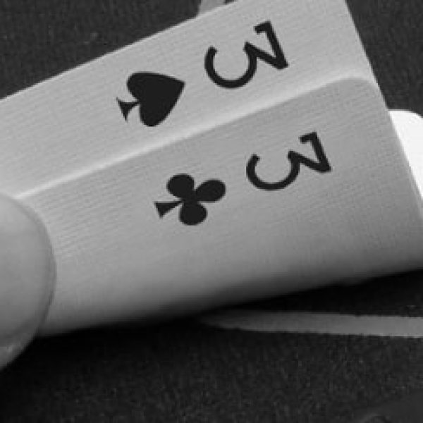 Три е на Късмет в bet365 Покер